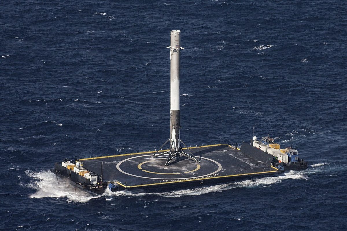 The Air Force Wants to Launch and Catch Rockets from Old Oil Platforms at Sea
