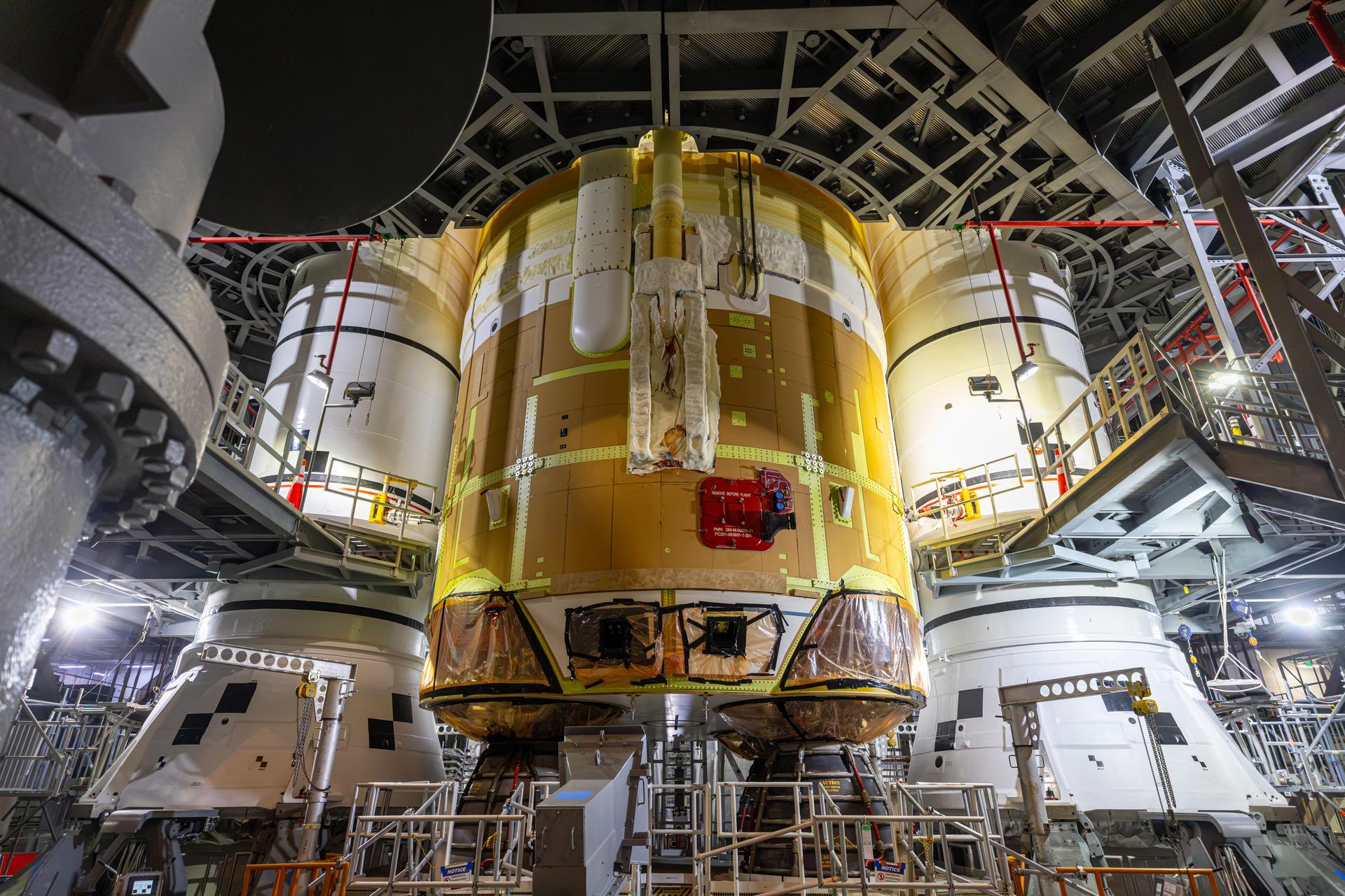 Artemis III Moon Rocket Stacked: SLS Core Stage Joins Its Boosters at Kennedy