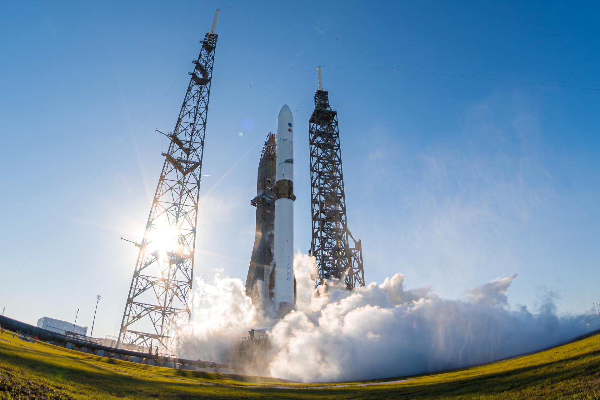 Blue Origin Plans More Florida Pads and a Much Faster New Glenn Cadence as the FAA Weighs a 50-Launch Cap