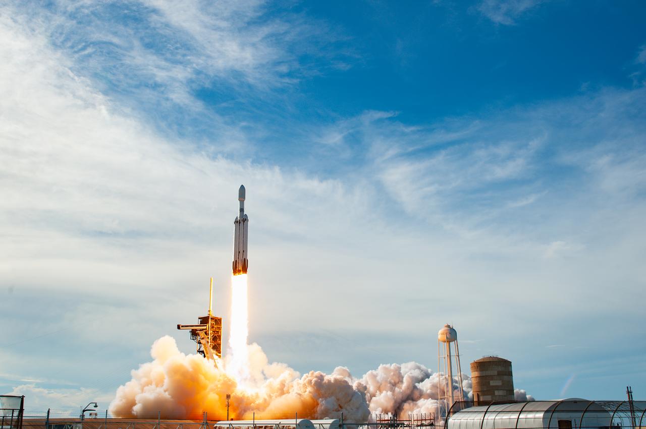 FCC Set to Vote on Declaring Satellite and Launch Operations Outside NEPA Review