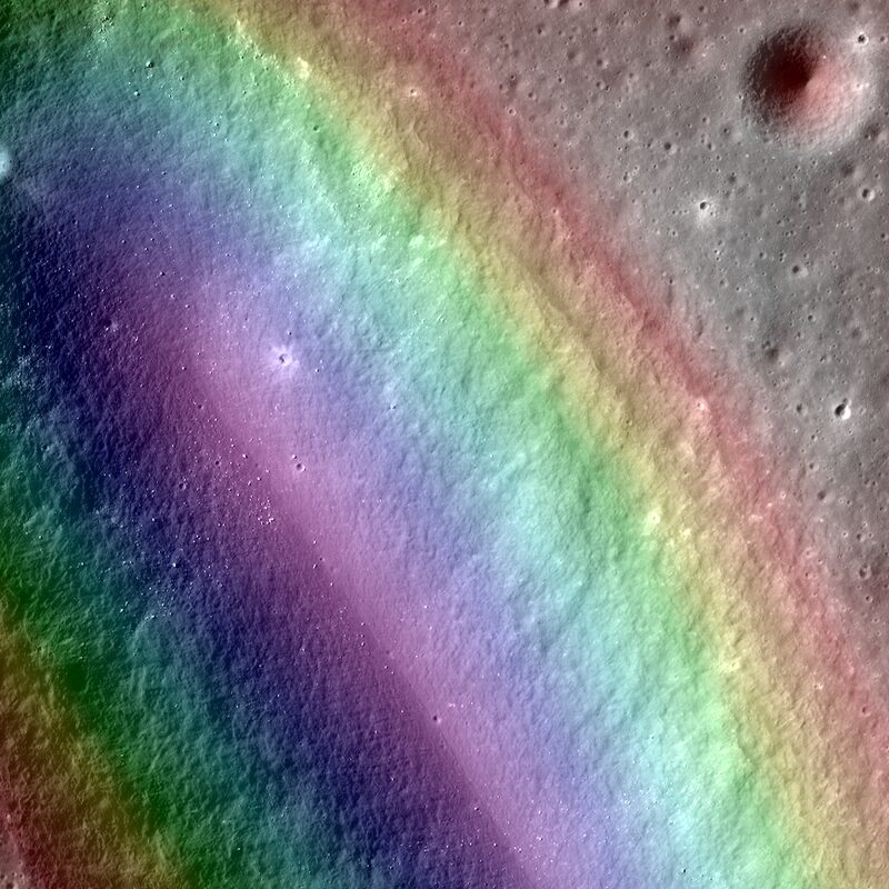 LRO Spots a Once-in-a-Century Fresh Crater Named McGetchin