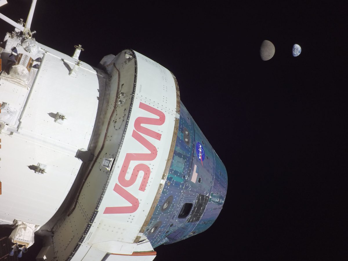 Mauritius Signs the Artemis Accords, and Talks About the Ocean Instead of the Moon