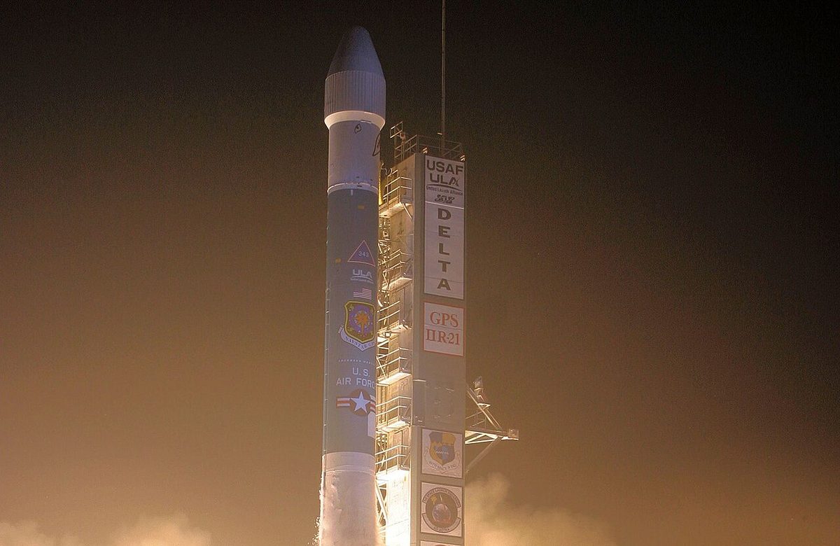 One Outage Stopped Navy Drone Tests. The Pentagon's SpaceX Problem Is Bigger Than That.