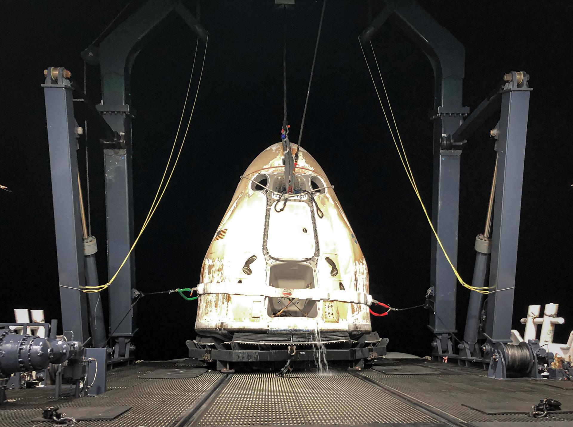 Varda Flies Two Capsules at Once, Lines Up Seven More Missions for 2027